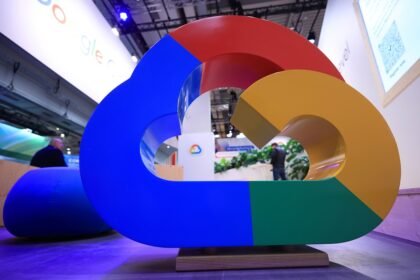 google-negocia-aporte-bilionario-em-poder-computacional-para-rival-da-openai