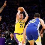 luka-doncic-iguala-marca-de-kobe-bryant-em-estreia-da-nba