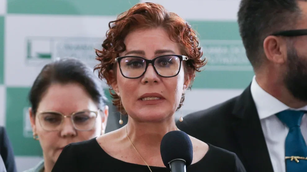 carla-zambelli-e-condenada-a-pagar-r$-20-mil-a-vera-magalhaes-por-danos-morais