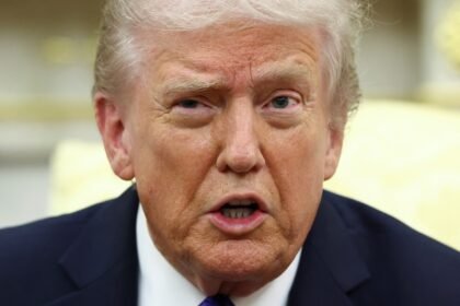 trump-defende-novas-sancoes-a-russia,-mas-espera-que-medidas-nao-durem-muito-tempo