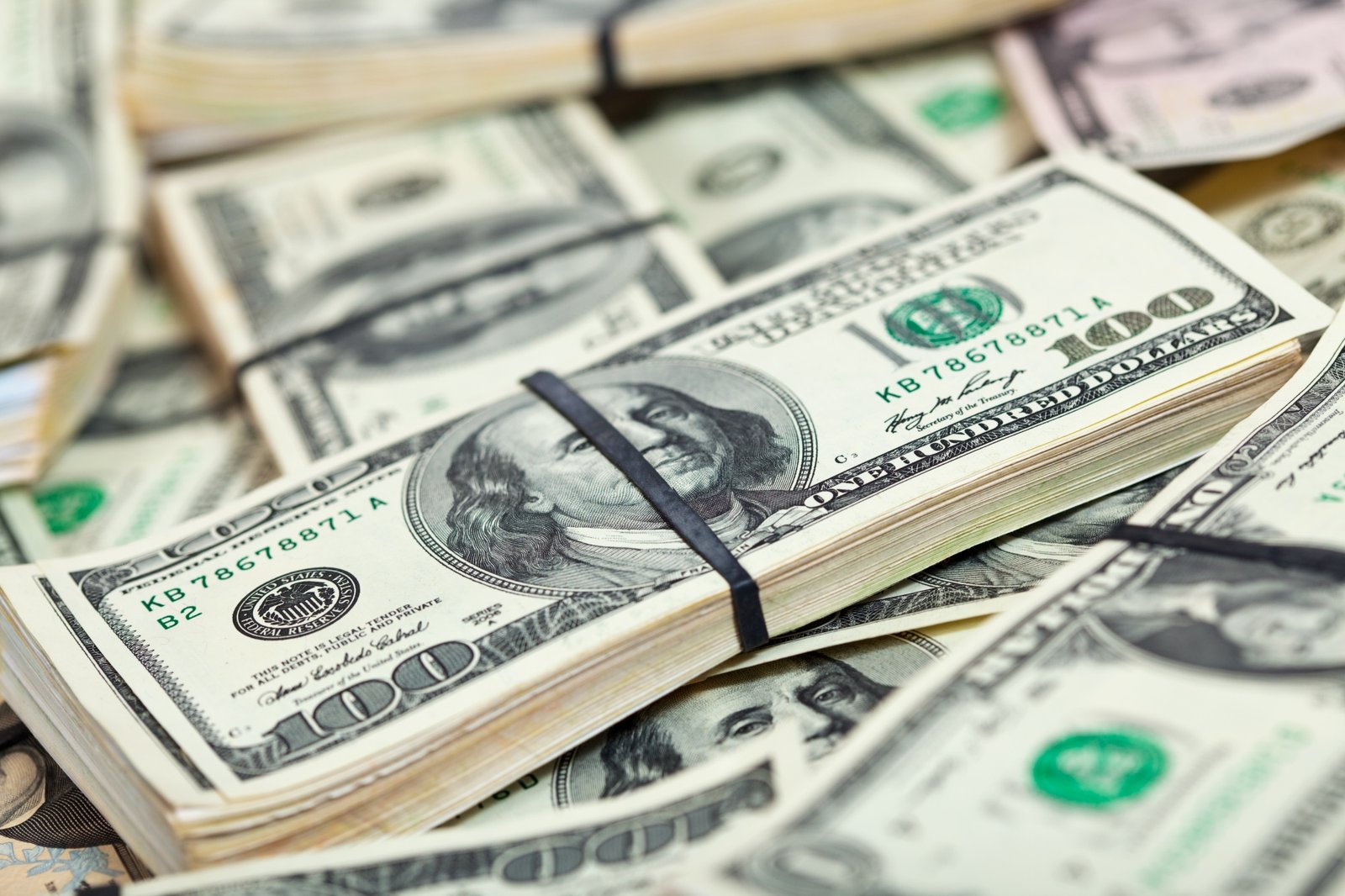 dolar-hoje-fecha-a-r$-5,39,-apos-noticia-de-possivel-restricao-dos-eua-a-china