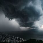 perigo:-inmet-emite-alerta-diante-de-ciclone-extratropical.-veja-onde