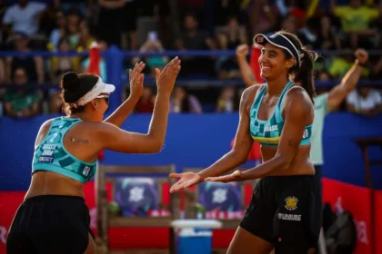 bronze-de-novo-para-duda-e-ana-patricia-no-circuito-mundial