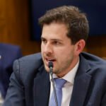 apos-acordo,-projeto-preve-aumentar-licenca-paternidade-para-30-dias,-dizem-jornais