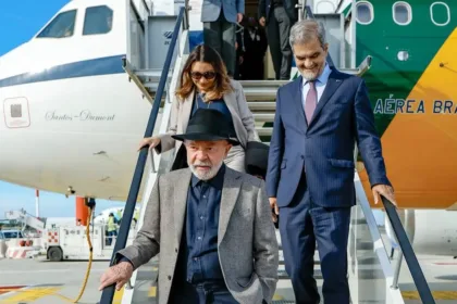 lula-chega-a-roma-para-encontro-com-o-papa-leao-xiv