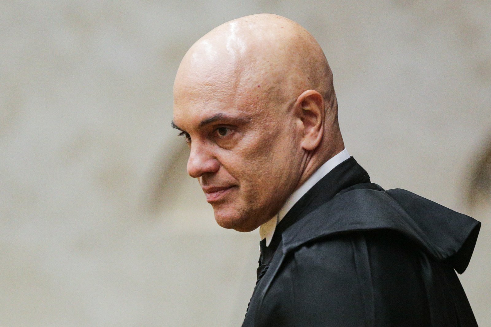moraes-pede-a-dino-que-marque-julgamento-do-nucleo-2-da-trama-golpista