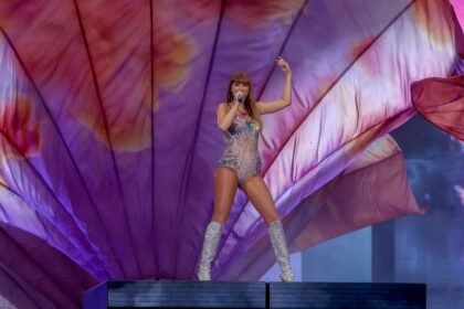taylor-swift-anuncia-documentario-e-novo-filme-sobre-a-the-eras-tour