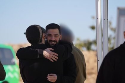 saiba-quem-sao-os-20-refens-israelenses-libertados-pelo-hamas