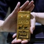 ouro-faz-novo-recorde-e-supera-us$-4.100-pela-1a-vez;-entenda-motivos