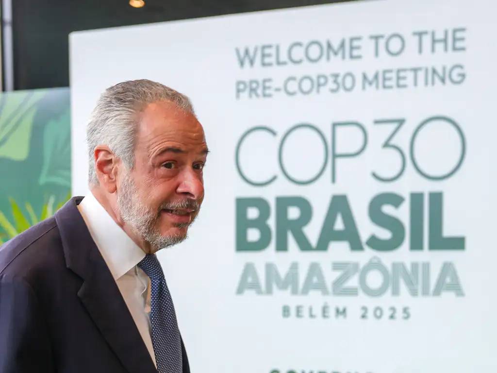 presidente-da-cop30-diz-que-prioridade-e-evitar-bloqueios-em-negociacoes-no-evento