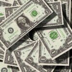 dolar-hoje-recua-apos-trump-aliviar-discurso-sobre-comercio-com-a-china