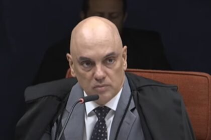 moraes-reage-a-brincadeira-de-advogado-no-stf:-“consequencias-serias”