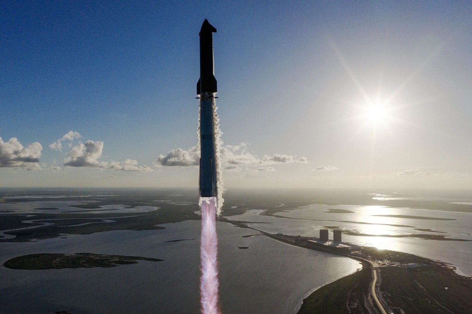 nave-da-spacex-encerra-2o-voo-com-exito-e-faz-belos-videos-da-terra