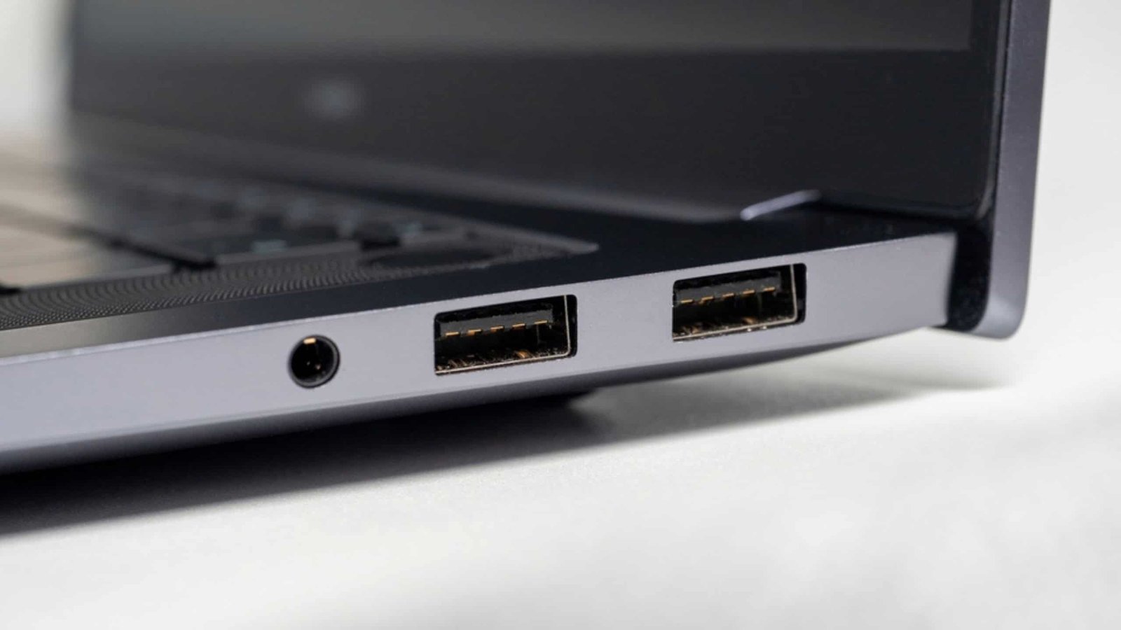 veja-6-coisas-estranhas-para-fazer-com-a-porta-usb-do-seu-pc-ou-notebook