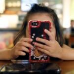 camara-exige-autorizacao-judicial-para-criancas-serem-influencers