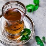 para-tomar-antes-de-dormir:-cha-relaxa-e-melhora-a-flora-intestinal