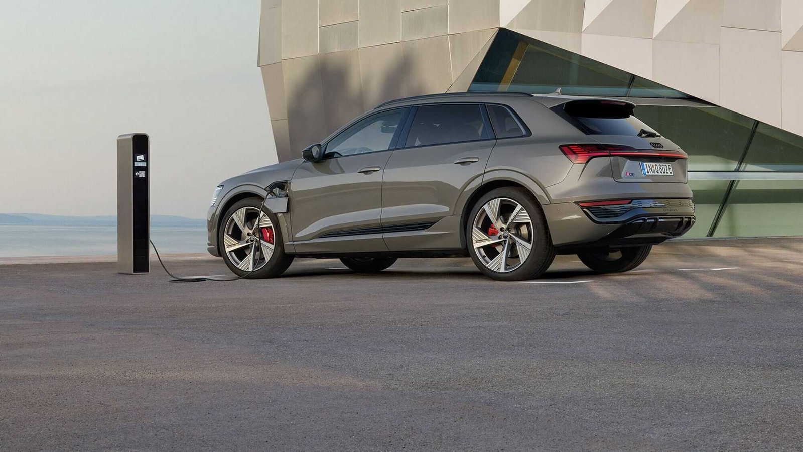 6-tecnologias-do-audi-q8-que-redefinem-a-experiencia-de-dirigir-um-suv