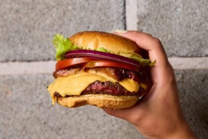 consumo-de-fast-food-afeta-a-memoria-em-poucos-dias,-indica-estudo