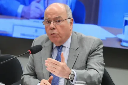 vieira-e-rubio-se-reunem-em-previa-de-bilateral-de-lula-e-trump-sobre-tarifas