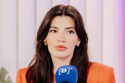 da-musica-para-o-mercado-da-beleza:-uma-conversa-com-julia-levenstein