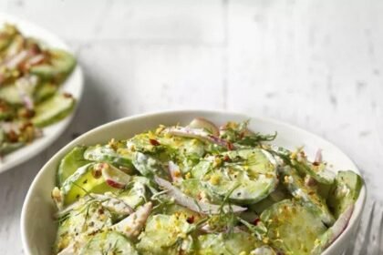 essa-salada-de-pepino-do-tiktok-e-a-receita-mais-facil-e-gostosa-para-fazer