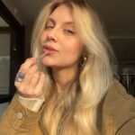 tudo-o-que-achei-do-lip-balm-givenchy-rose-perfecto