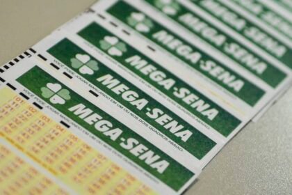 mega-sena,-2928:-premio-acumula-e-sobe-para-r$-48-milhoes