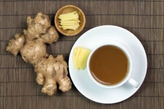 folha-de-louro-com-gengibre:-conheca-os-beneficios-da-poderosa-infusao