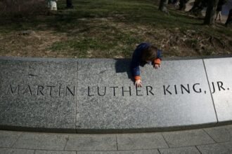 openai-suspende-videos-de-martin-luther-king-apos-indignacao-por-deepfakes