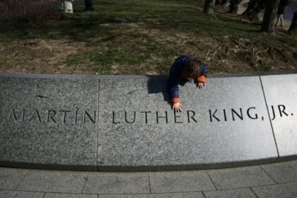 openai-suspende-videos-de-martin-luther-king-apos-indignacao-por-deepfakes