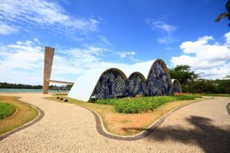 quer-ser-assessor-de-investimentos?-escritorios-parceiros-da-xp-abrem-vagas-em-bh