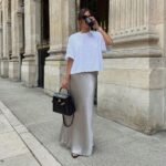 look-com-saia-de-cetim:-aprenda-a-usar-a-peca-queridinha-das-estilosas