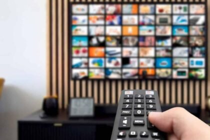 tv-travando,-apagando-ou-sem-som?-veja-8-sinais-de-que-chegou-a-hora-de-trocar-o-aparelho