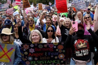 manifestacoes-anti-trump-“no-kings”-atraem-multidoes-nos-eua