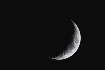 lua-hoje:-confira-a-fase-da-lua-neste-domingo-19/10/2025
