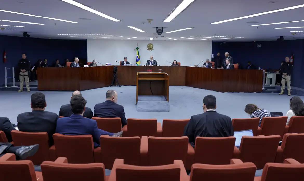 stf-retoma-julgamento-do-“nucleo-4”-da-trama-golpista-com-voto-de-alexandre-de-moraes