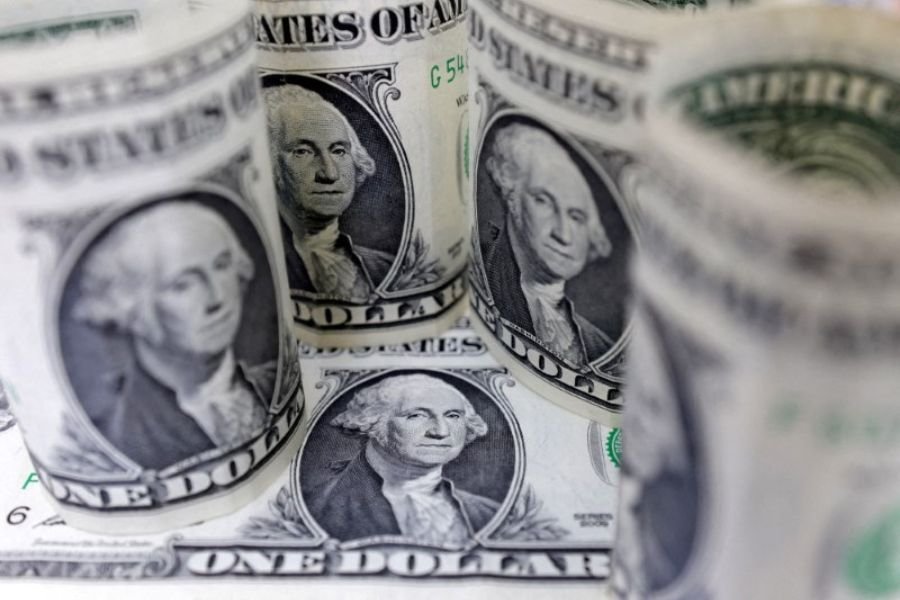 dolar-cai-pelo-quarto-dia-seguido-para-r$-5,37;-ibovespa-sobe-com-vale-e-itau