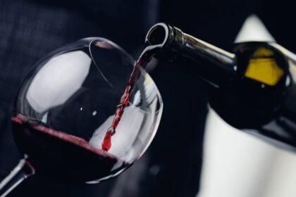 nova-tecnologia-brasileira-identifica-conservante-proibido-em-agua,-suco-e-vinho