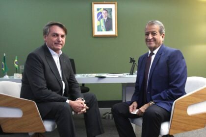 bolsonaro-e-valdemar-buscam-destravar-reducao-de-penas-no-8/1-e-articulam-ofensiva