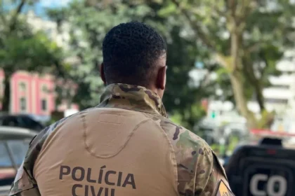 quatro-suspeitos-de-tentativa-de-roubo-a-banco-em-bocaiuva-do-sul-seguem-foragidos,-diz-policia