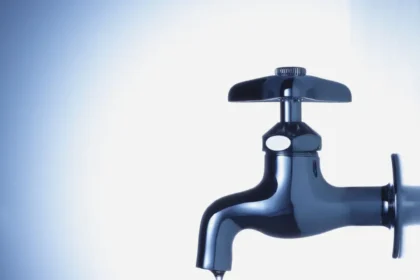 colombo-enfrenta-problemas-no-abastecimento-de-agua;-campo-largo-tera-limpeza-de-reservatorios-nesta-terca-feira-(16)