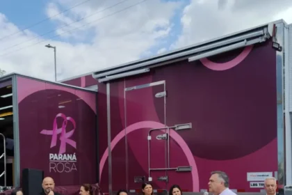 carreta-saude-da-mulher-inicia-atendimentos-gratuitos-em-sao-jose-dos-pinhais-e-beneficiara-18-mil-mulheres-no-parana