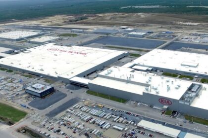 para-negociar-divida-estimada-em-r$-6-bilhoes,-montadora-coreana-estuda-construir-fabrica-no-brasil,-com-potencial-para-gerar-ate-20-mil-empregos