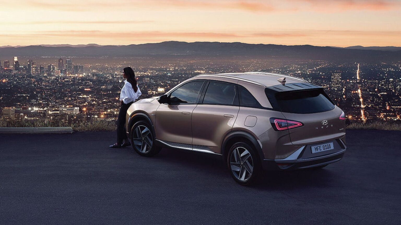 empresa-sul-coreana-apresenta-carro-movido-a-hidrogenio-em-brasilia:-conheca-o-nexo,-veiculo-da-hyundai-que-promete-acelerar-a-mobilidade-sustentavel-no-brasil-e-no-mundo