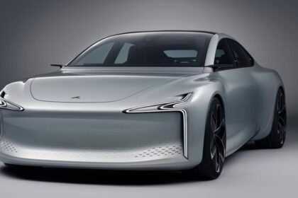 carro-eletrico-movido-a-hidrogenio-com-autonomia-de-1000-km:-empresa-francesa-hopium-impressiona-o-mercado-automotivo-com-tecnologia-revolucionaria-e-promete-redefinir-o-transporte-sustentavel!