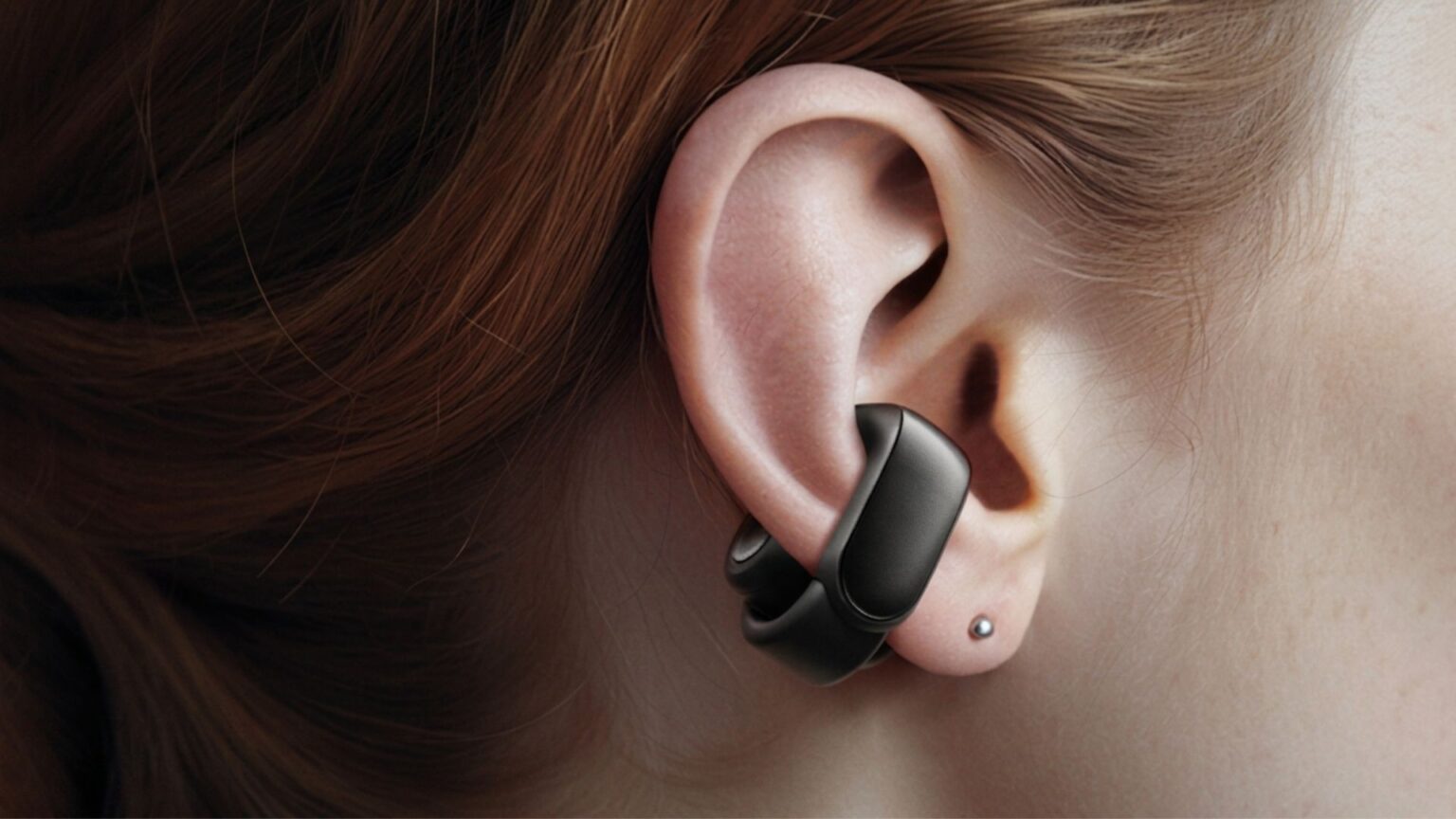 adeus-fone-enfiado-no-ouvido:-bose-lanca-fone-em-formato-de-brinco-que-nao-tampam-a-orelha,-entregam-som-privado-por-openaudio-e-deixam-voce-ouvir-musica-sem-se-desligar-do-mundo
