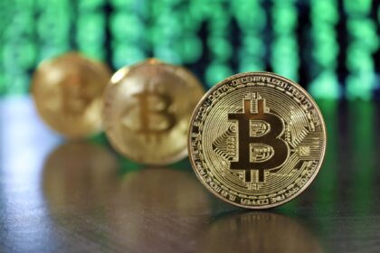 bitcoin-se-aproxima-da-formacao-de-um-fundo,-mas-o-processo-ainda-nao-terminou,-aponta-glassnode