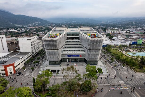 el-salvador-diz-que-inteligencia-artificial-ja-faz-parte-da-rotina-das-escolas-publicas