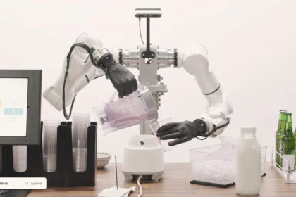 inteligencia-artificial-para-robos-com-maos-inspiradas-em-humanos-avanca-e-amplia-capacidade-de-aprendizado-de-maquinas-na-nova-geracao-da-robotica