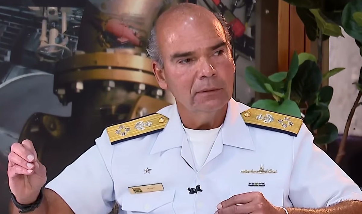 comandante-da-marinha-critica-volta-as-forcas-armadas-de-militares-que-perdem-eleicoes:-“traz-prejuizo”